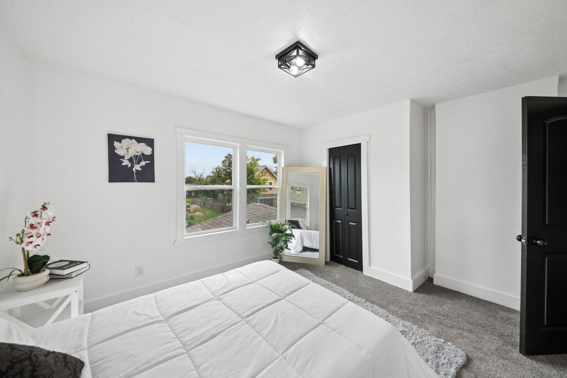 1338-1340 Hildreth Avenue Property Photo 52