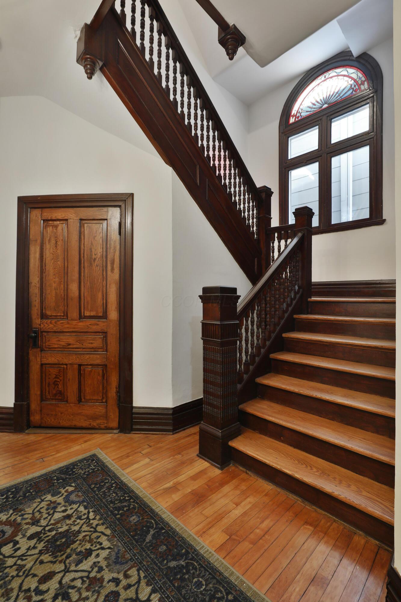 332 W 6th Avenue Property Photo 16