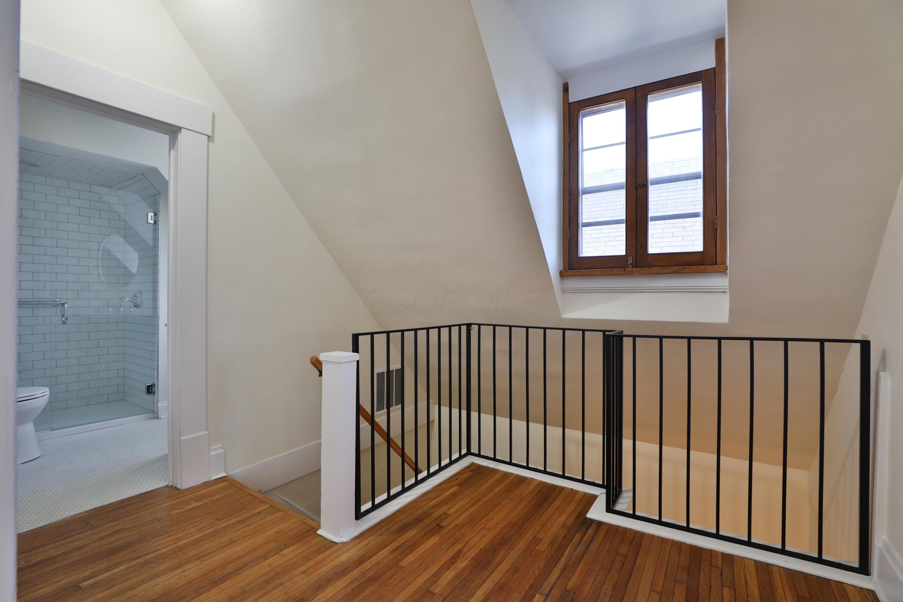 332 W 6th Avenue Property Photo 65