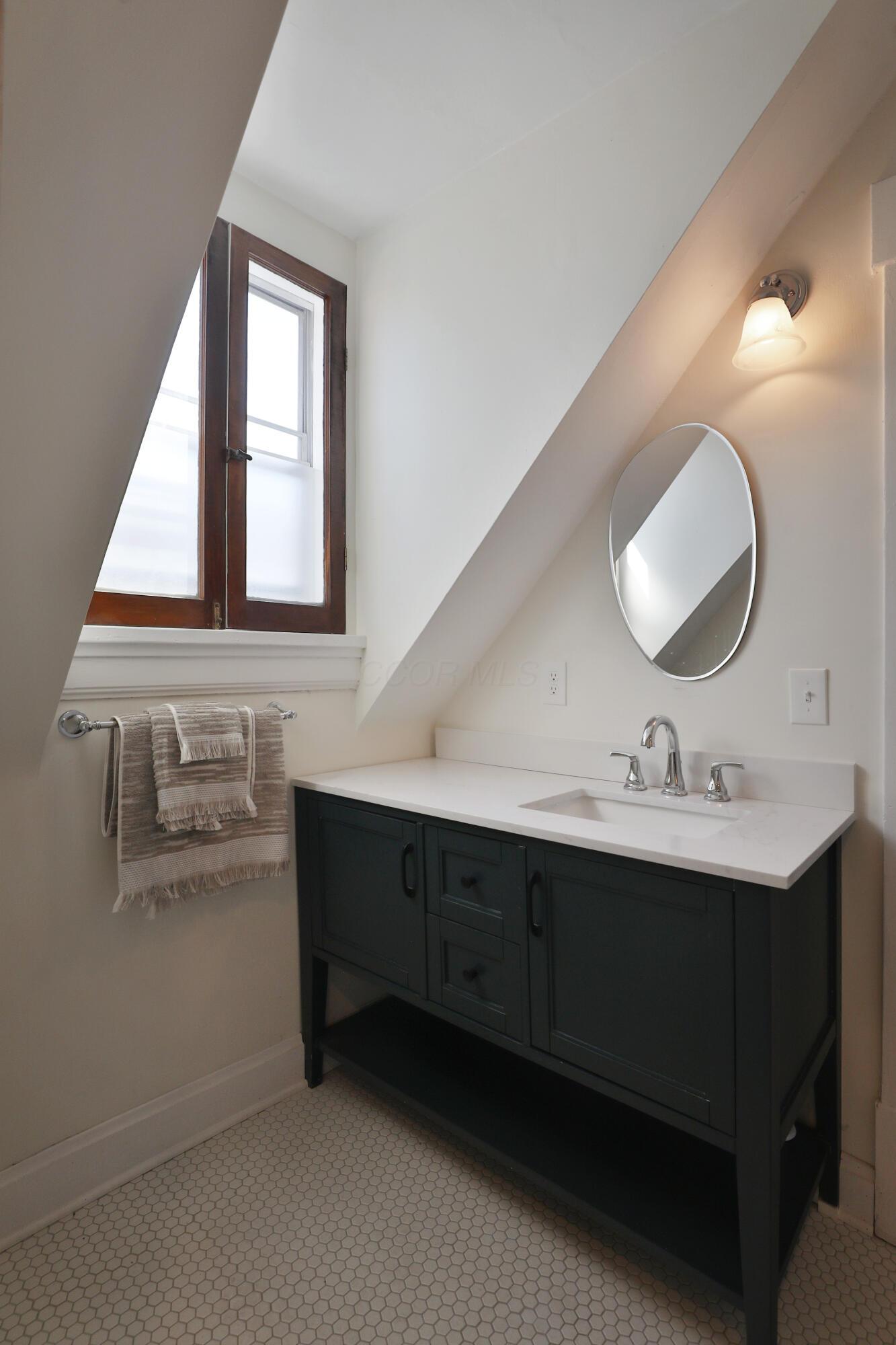 332 W 6th Avenue Property Photo 67