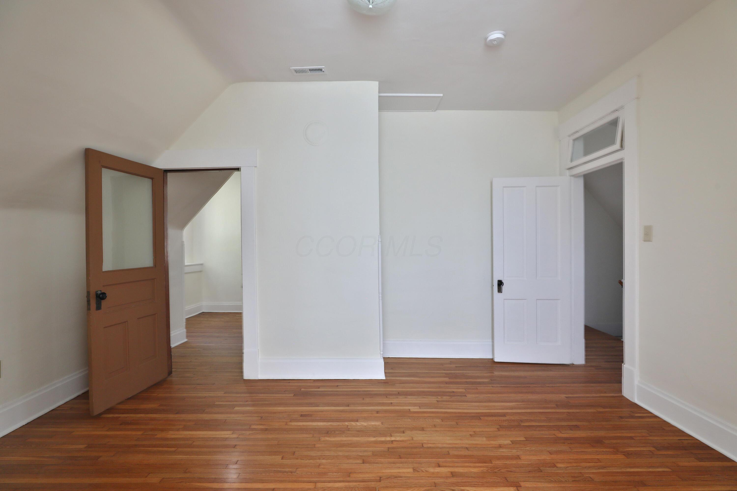 332 W 6th Avenue Property Photo 74