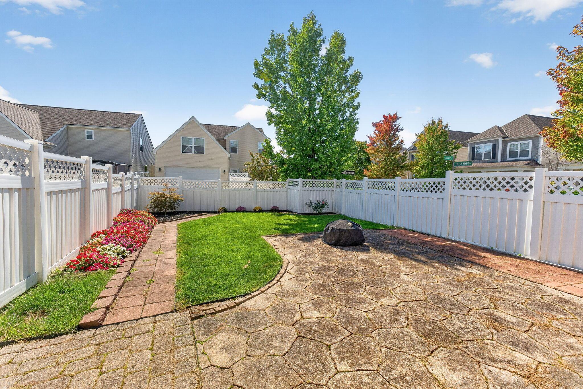 5993 Inslee Road Property Photo 12