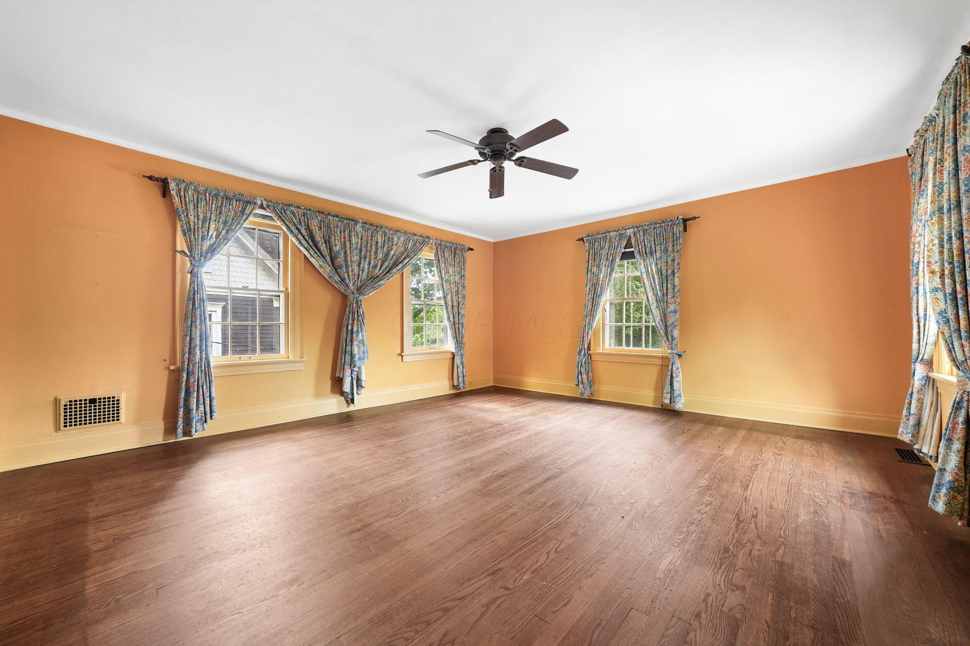 110 Griswold Street Property Photo 18