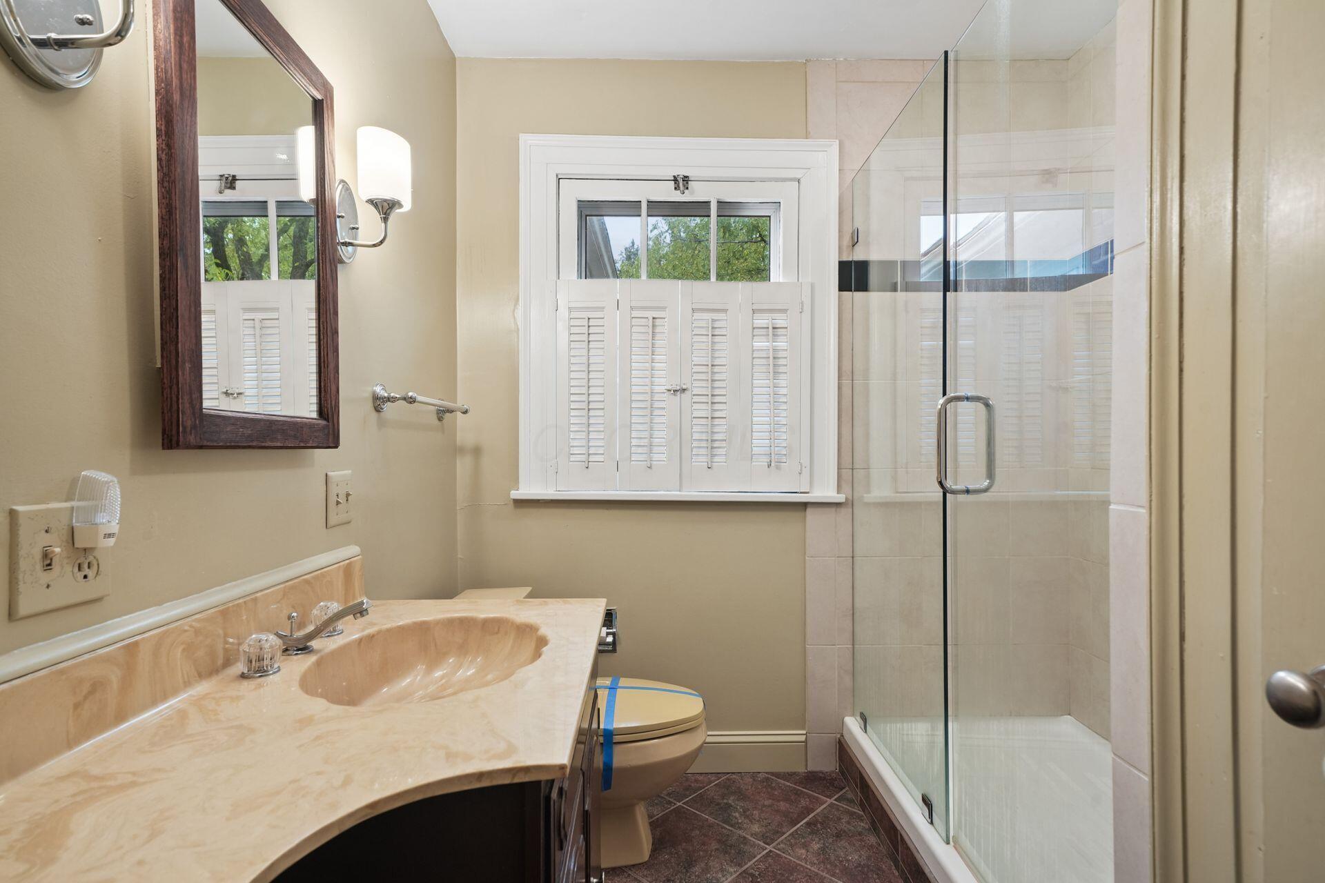 110 Griswold Street Property Photo 37