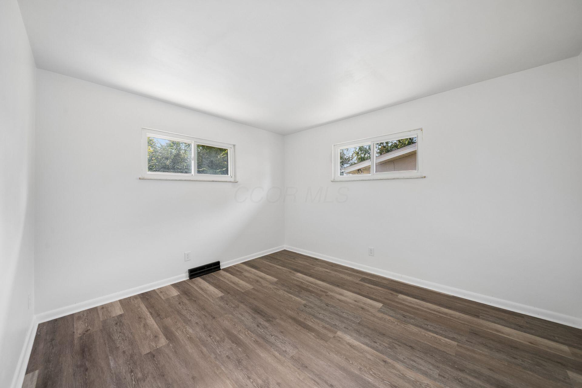 2633 Floribunda Drive Property Photo 17
