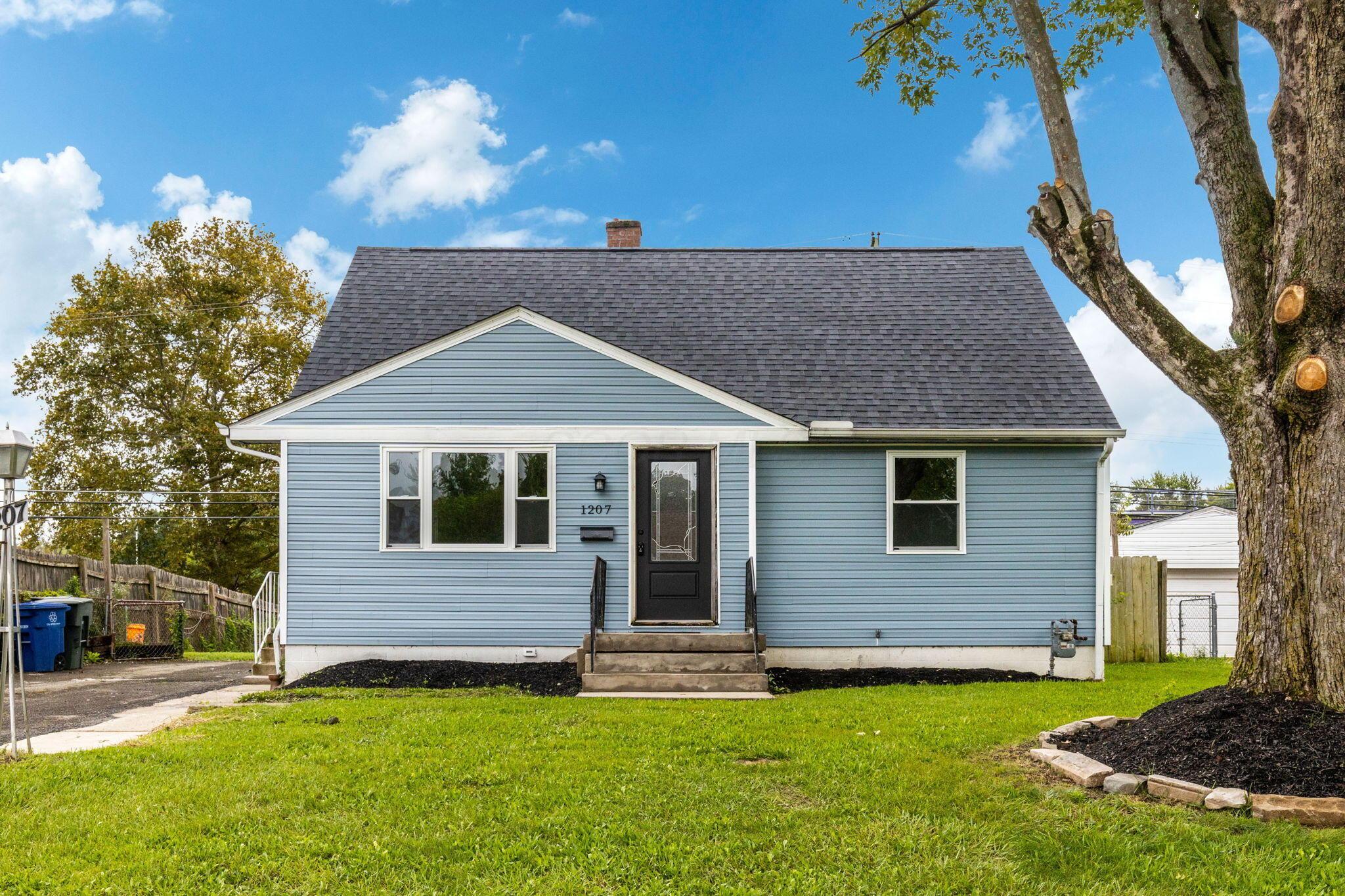 1207 Carbone Drive Property Photo 1