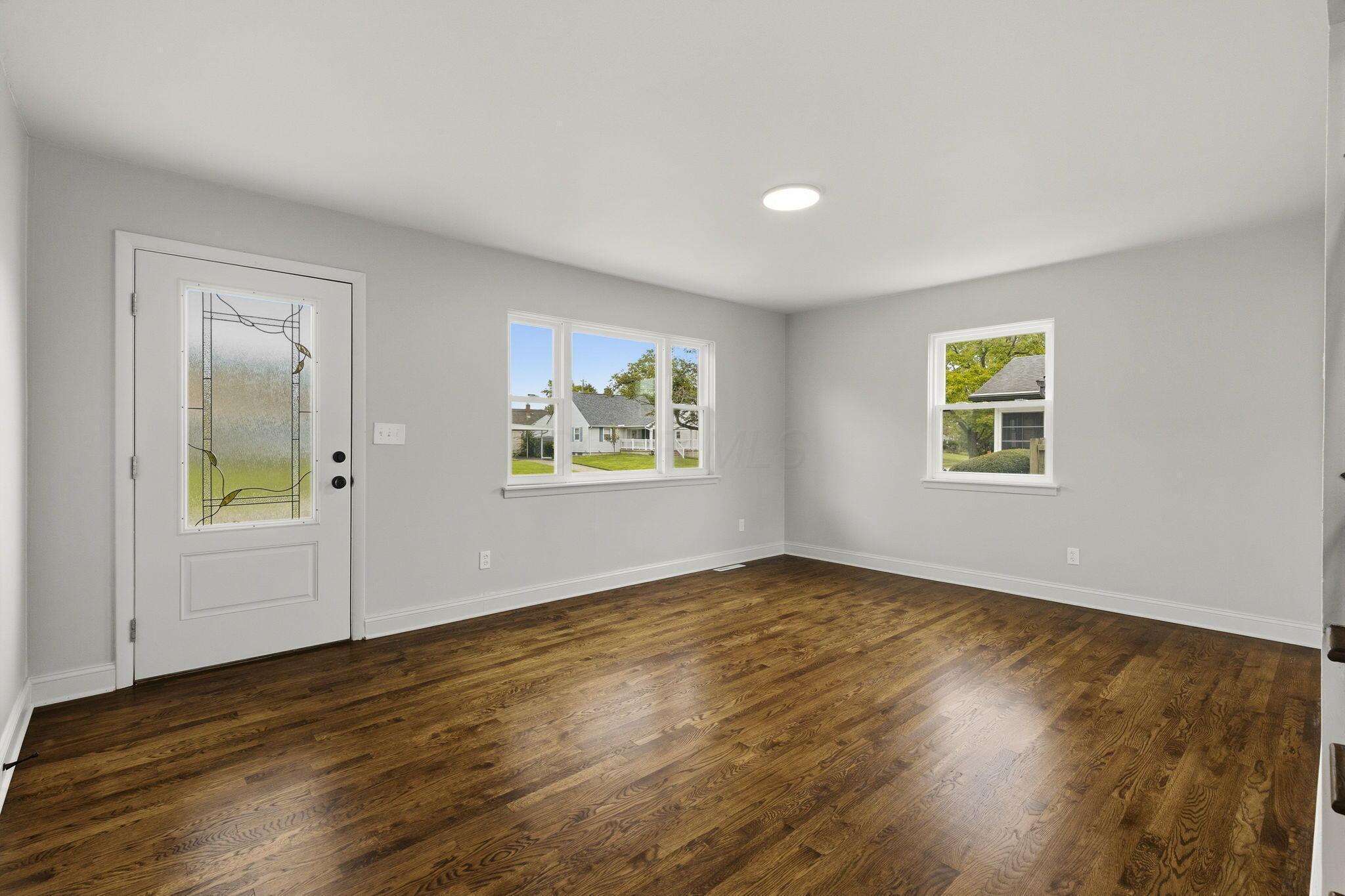 1207 Carbone Drive Property Photo 3