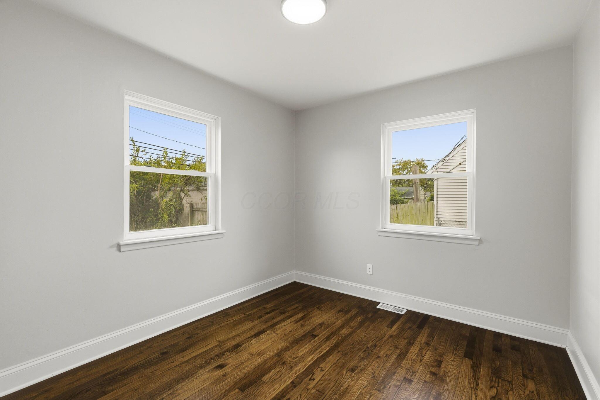 1207 Carbone Drive Property Photo 14