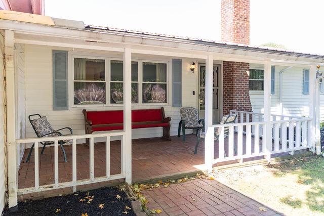 21455 Mccoy Road Property Photo 5