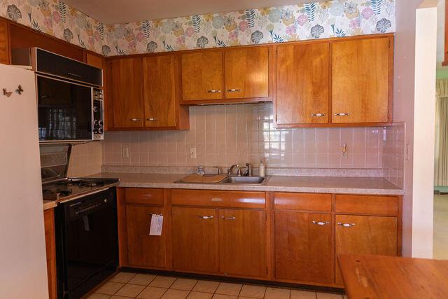 21455 Mccoy Road Property Photo 15