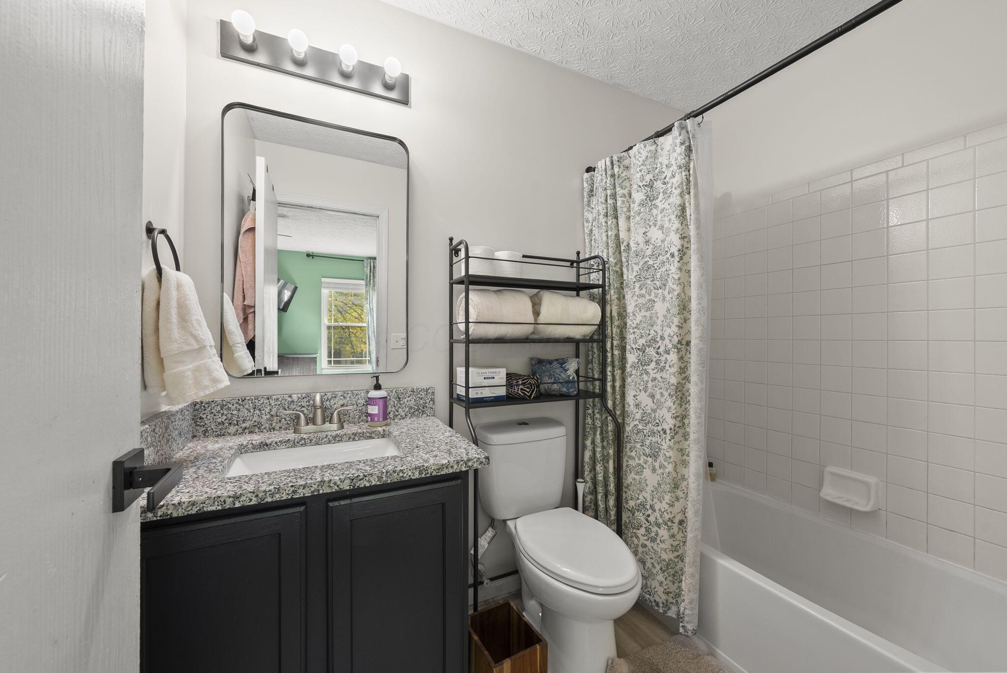 7954 Hickson Drive Property Photo 17