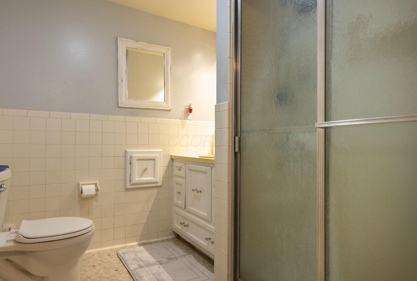623 E 5th Avenue Property Photo 37