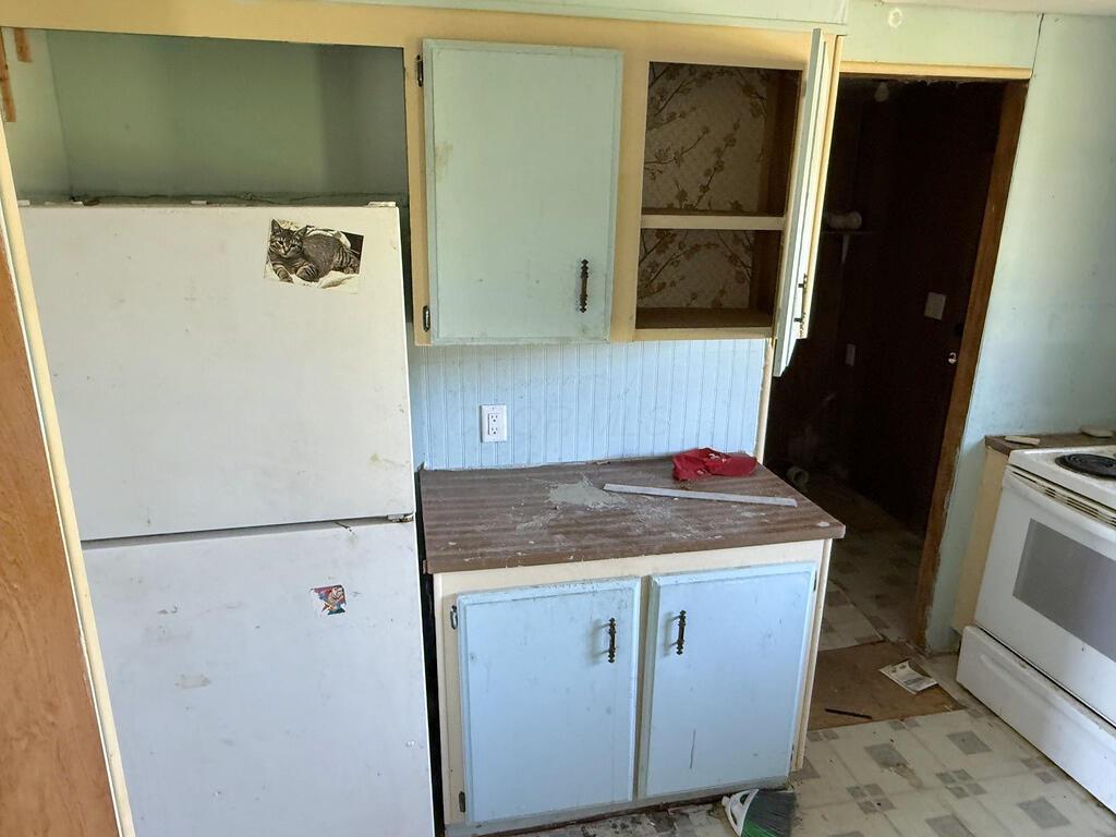 26305 Storms Road Property Photo 10