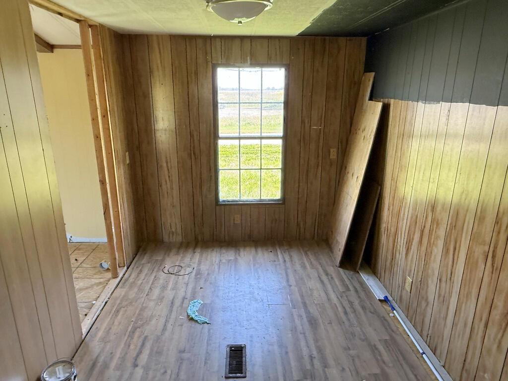 26305 Storms Road Property Photo 18