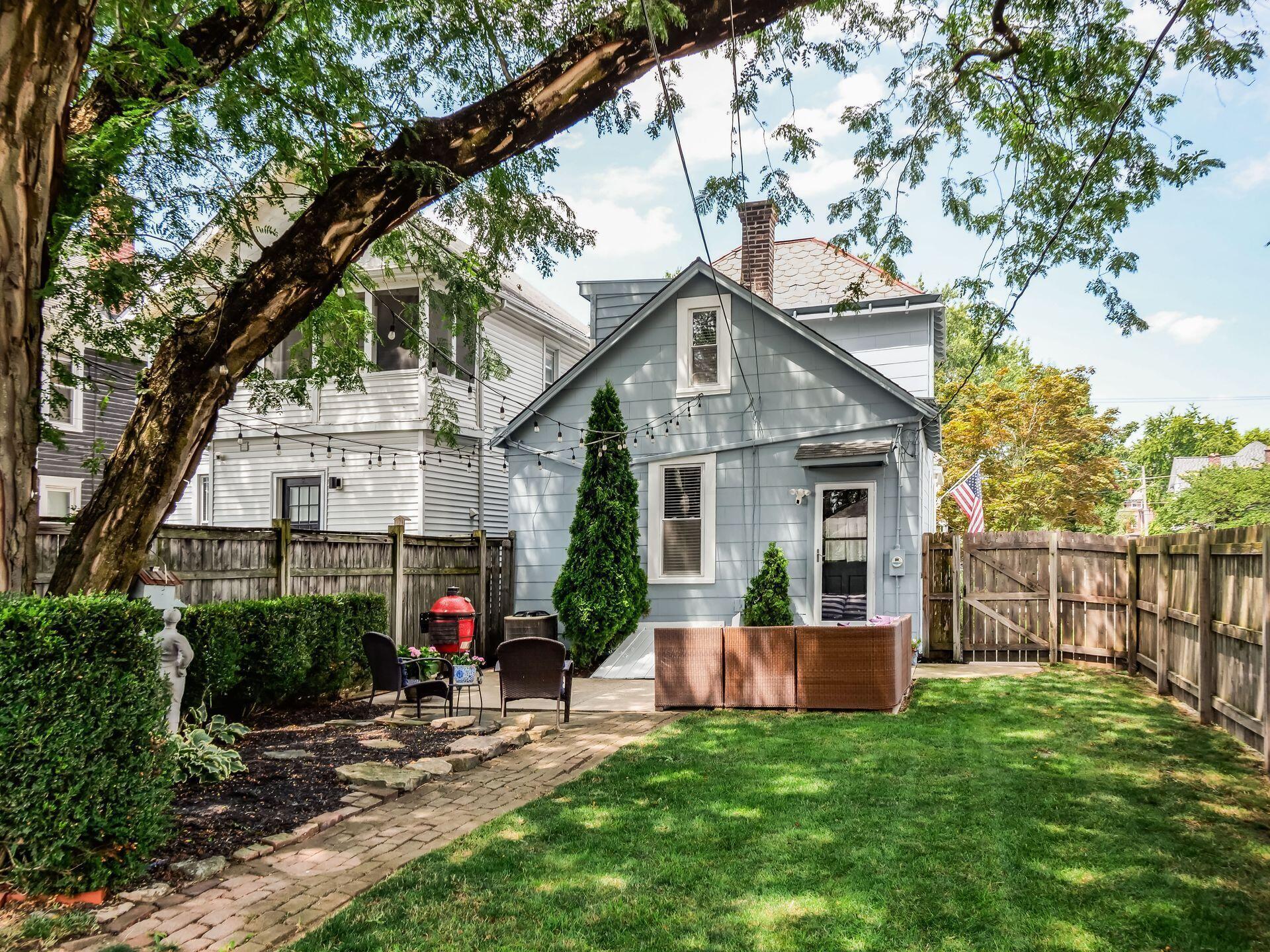 105 E Gates Street Property Photo 33