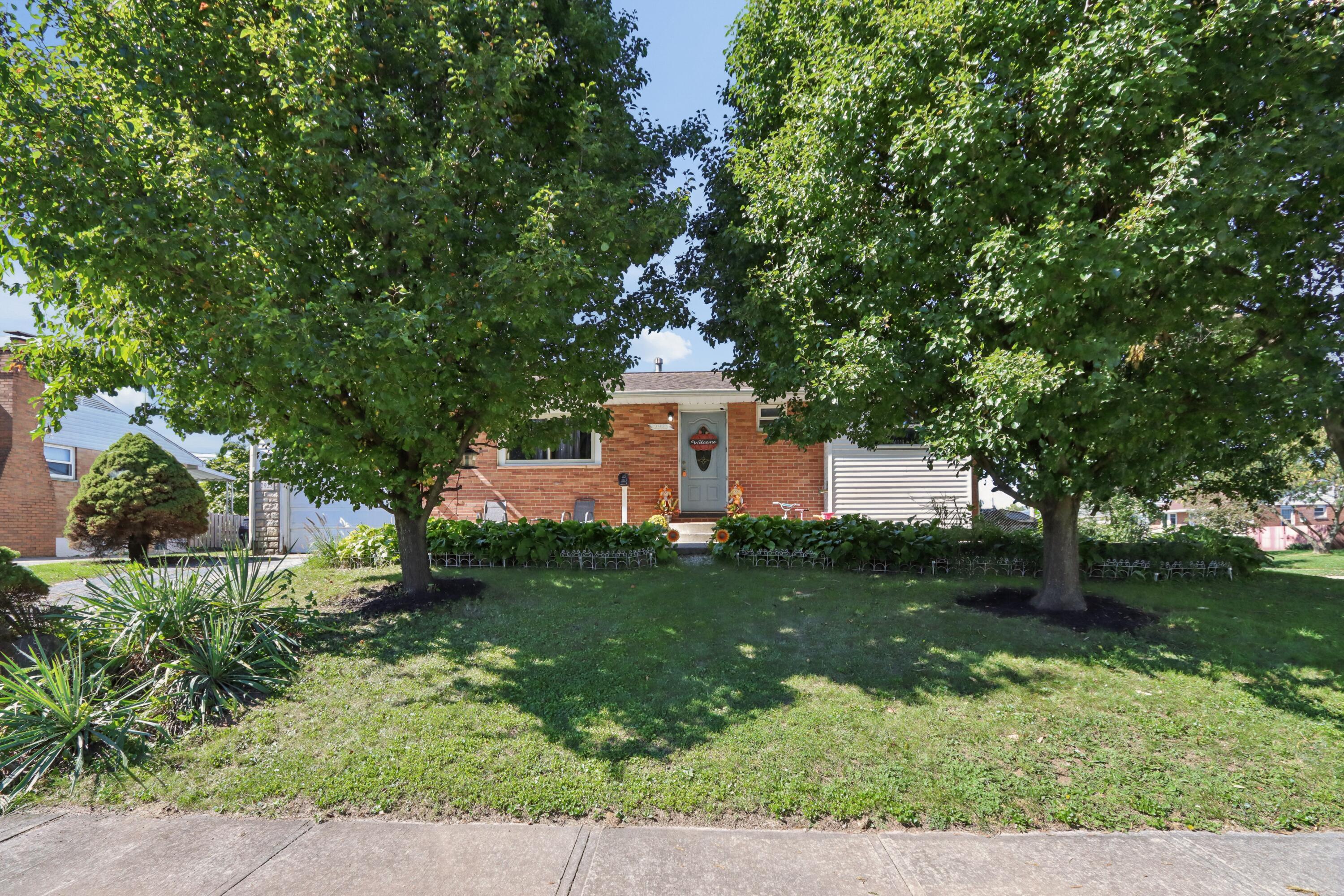 2923 Lee Ellen Place Property Photo 2