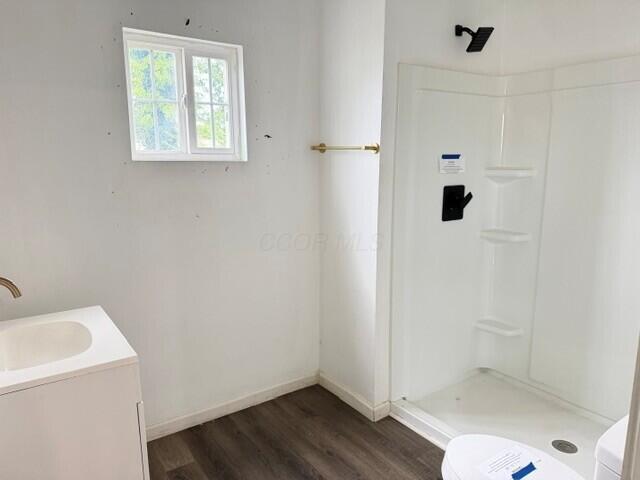 489 Saint Clair Avenue Property Photo 14