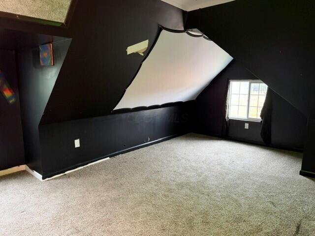 489 Saint Clair Avenue Property Photo 25