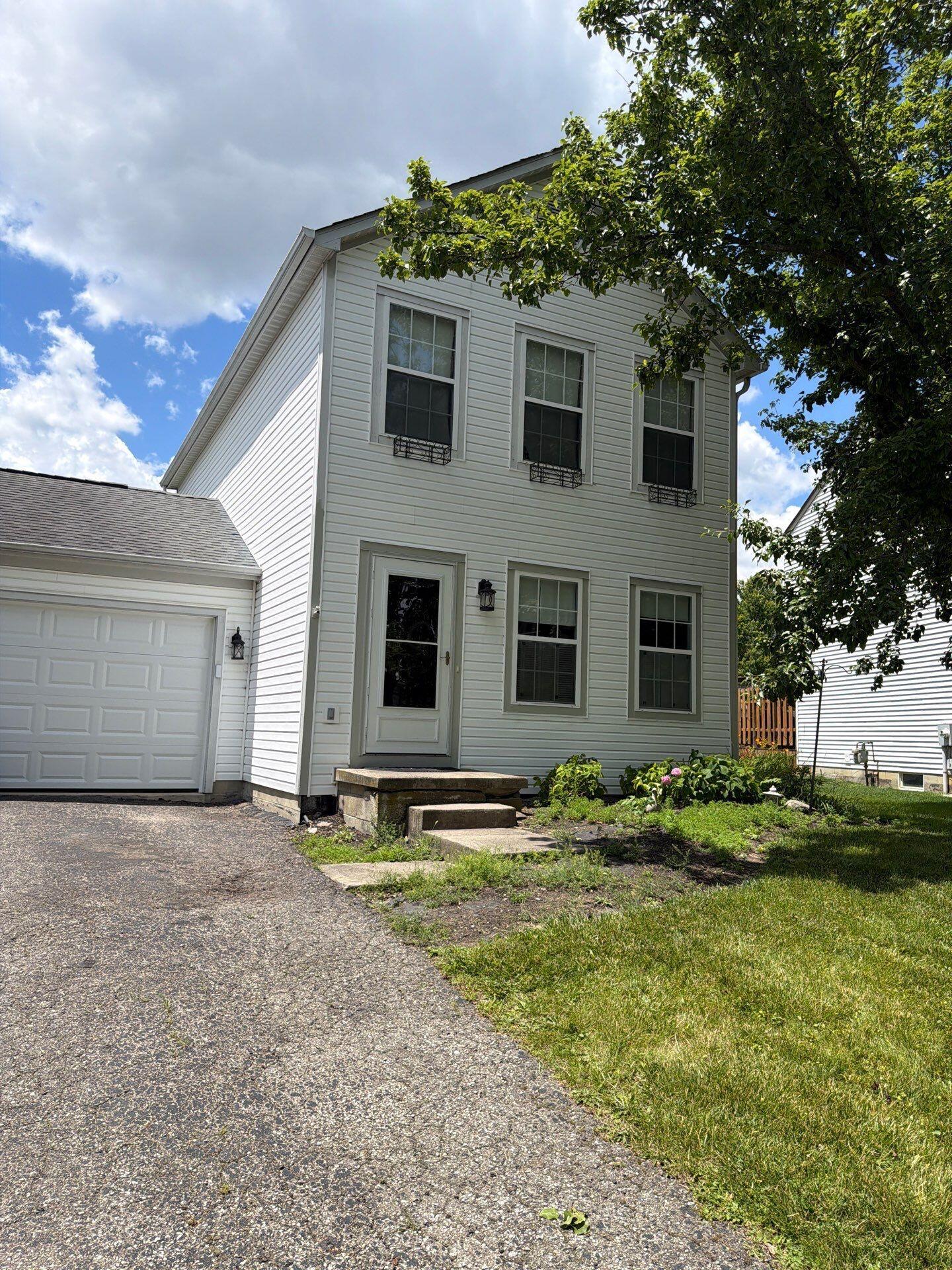 9079 Longstone Drive Property Photo 1