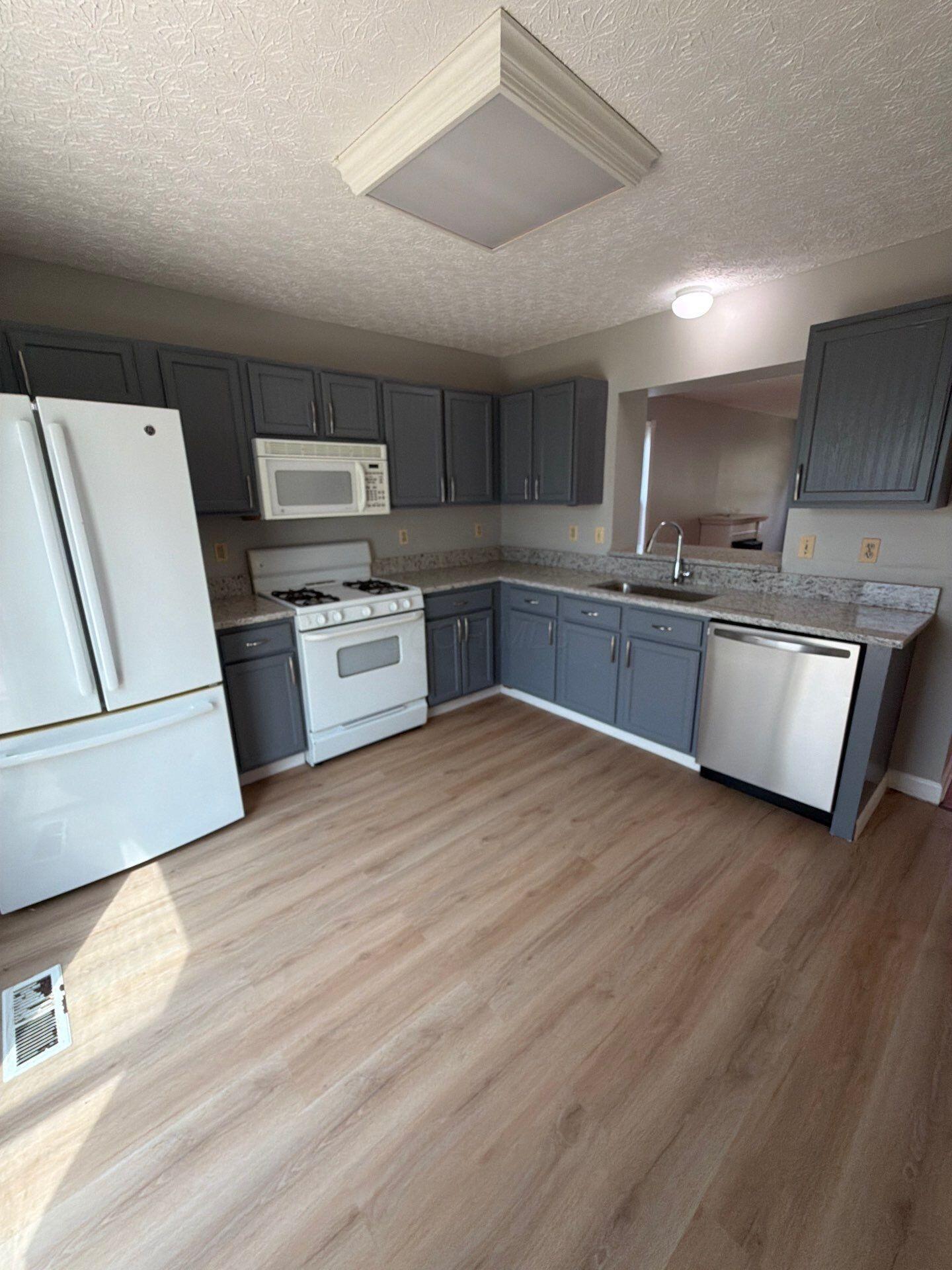 9079 Longstone Drive Property Photo 13