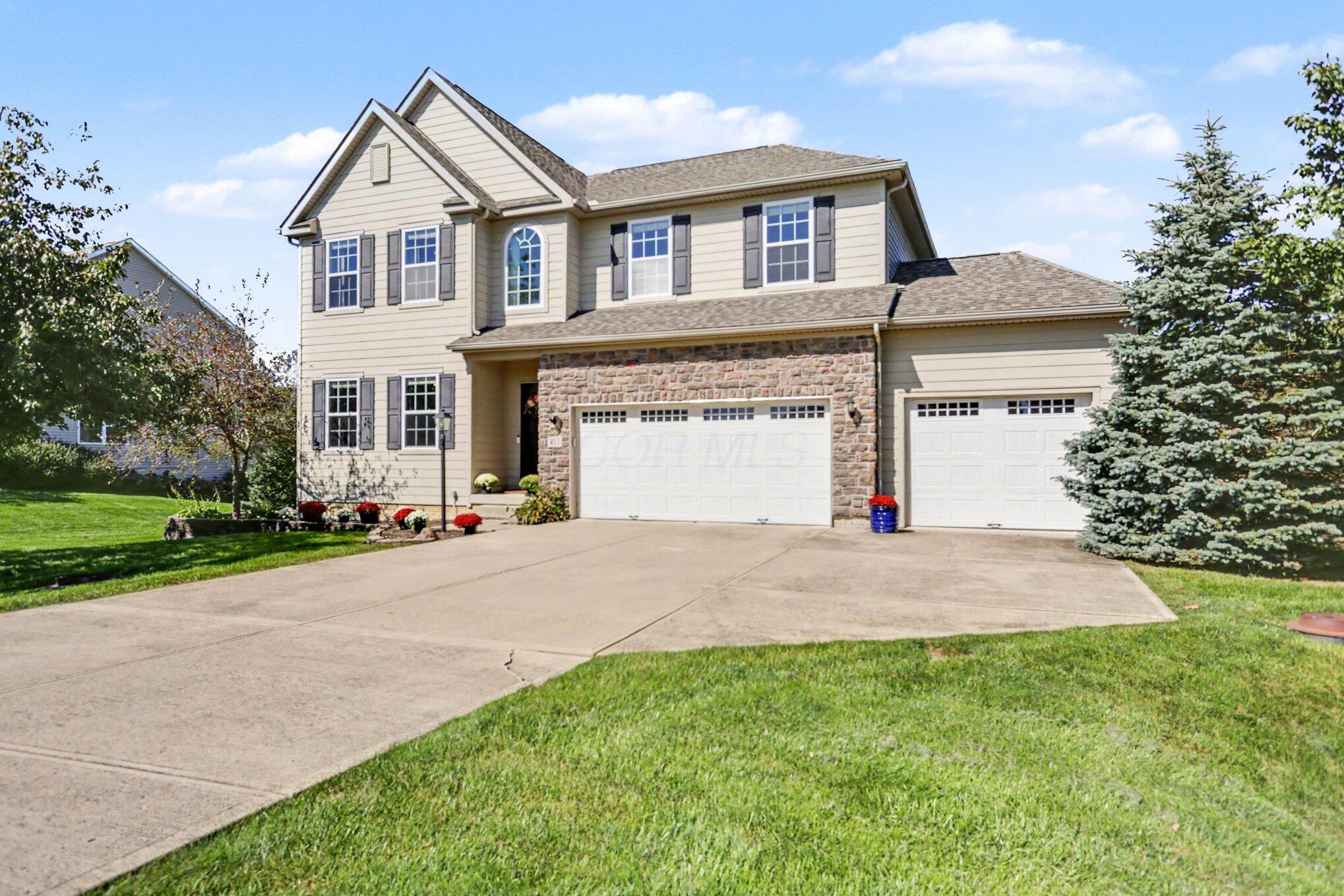 413 Sires Run Property Photo 2