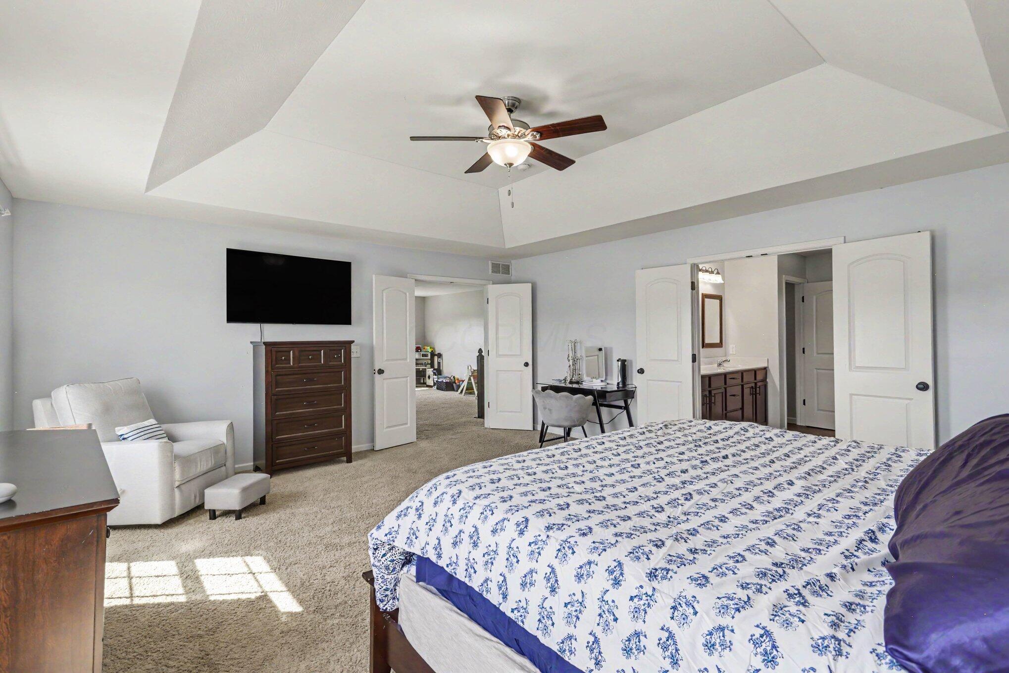 413 Sires Run Property Photo 33