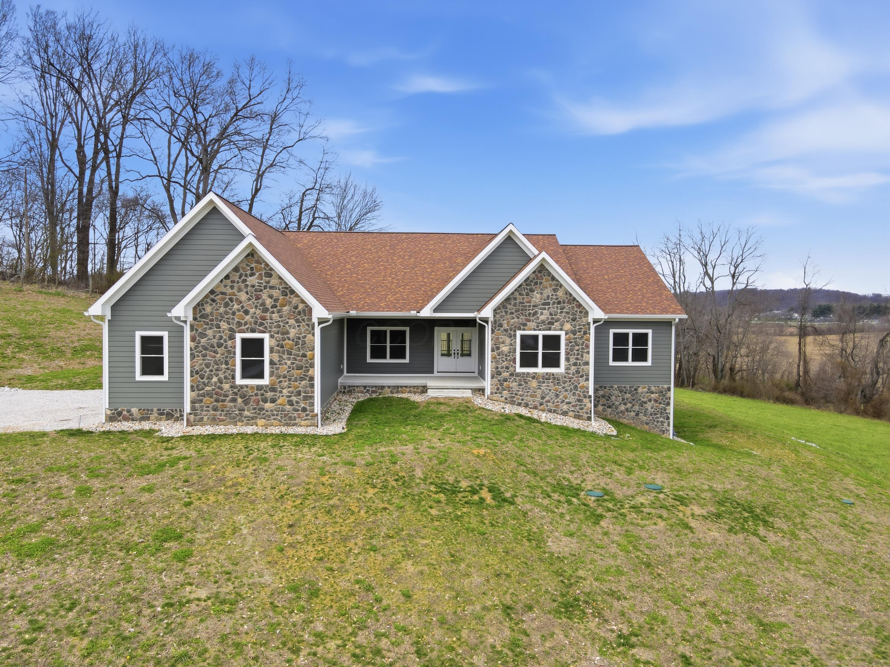 3597 Country Club Road Sw Property Photo 1