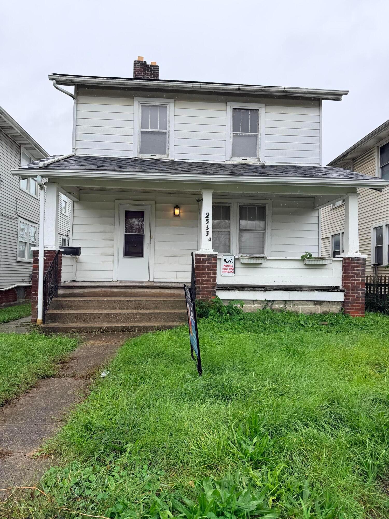 2533 Sullivant Avenue Property Photo 1