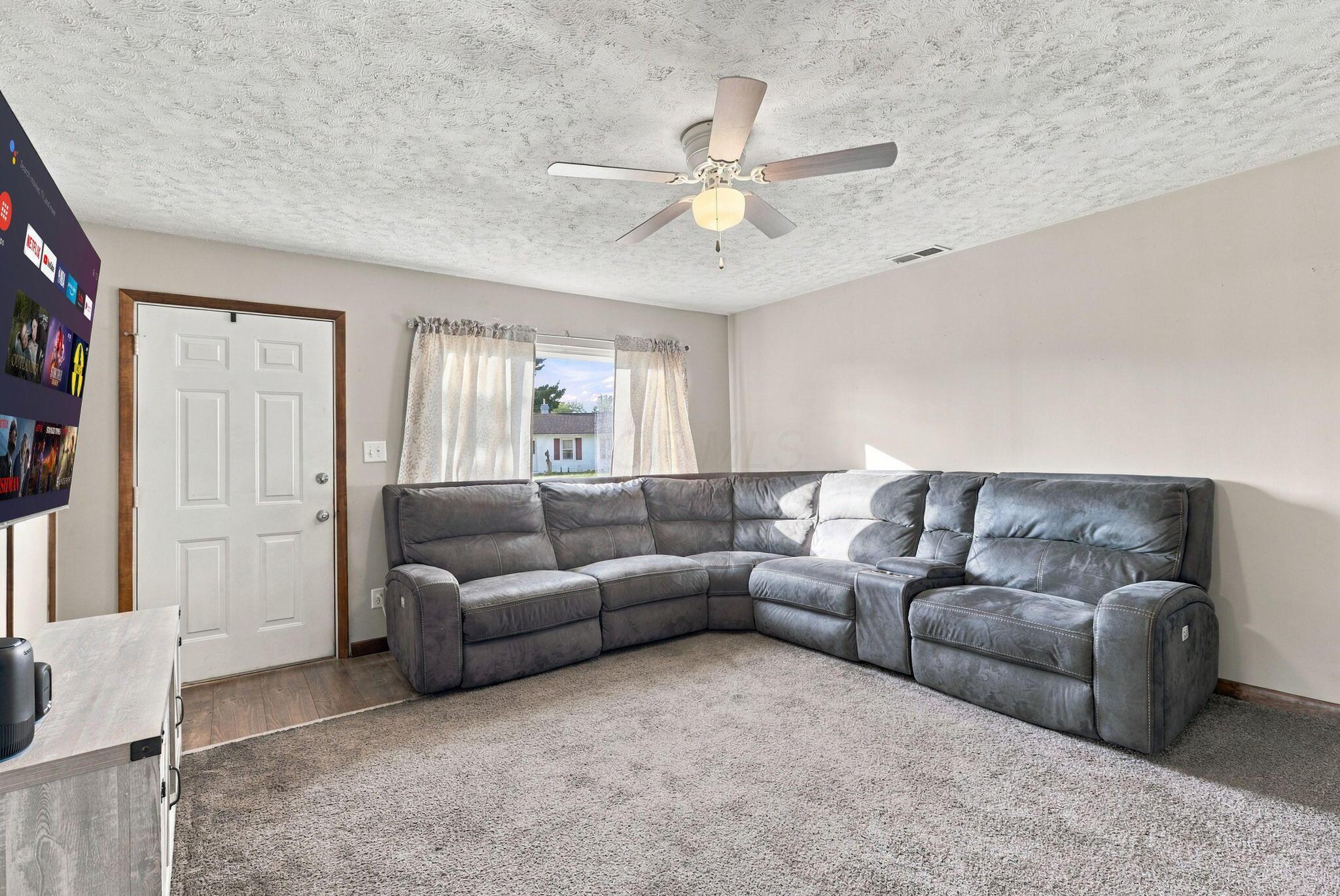 420 Avon Drive Property Photo 6