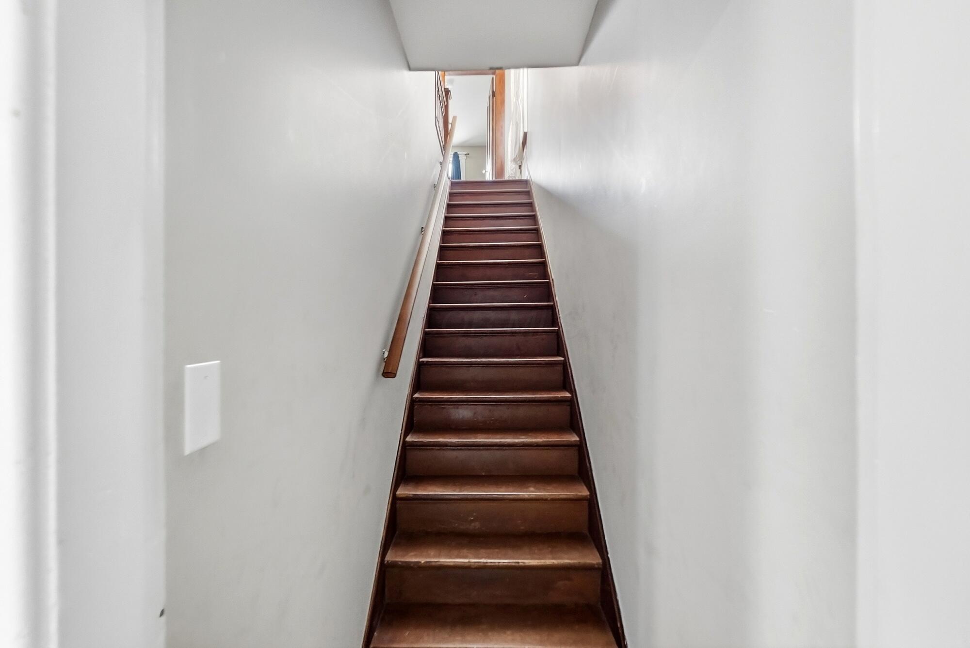 964 Lockbourne Road Property Photo 13