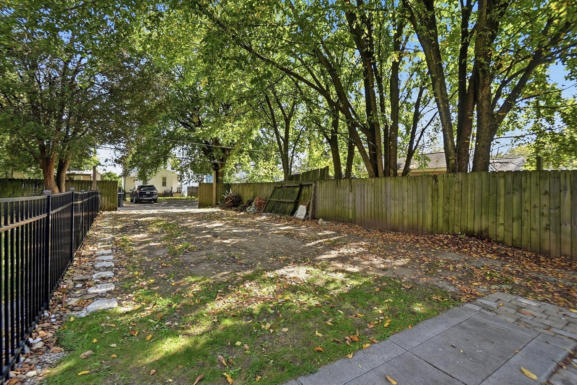 964 Lockbourne Road Property Photo 19