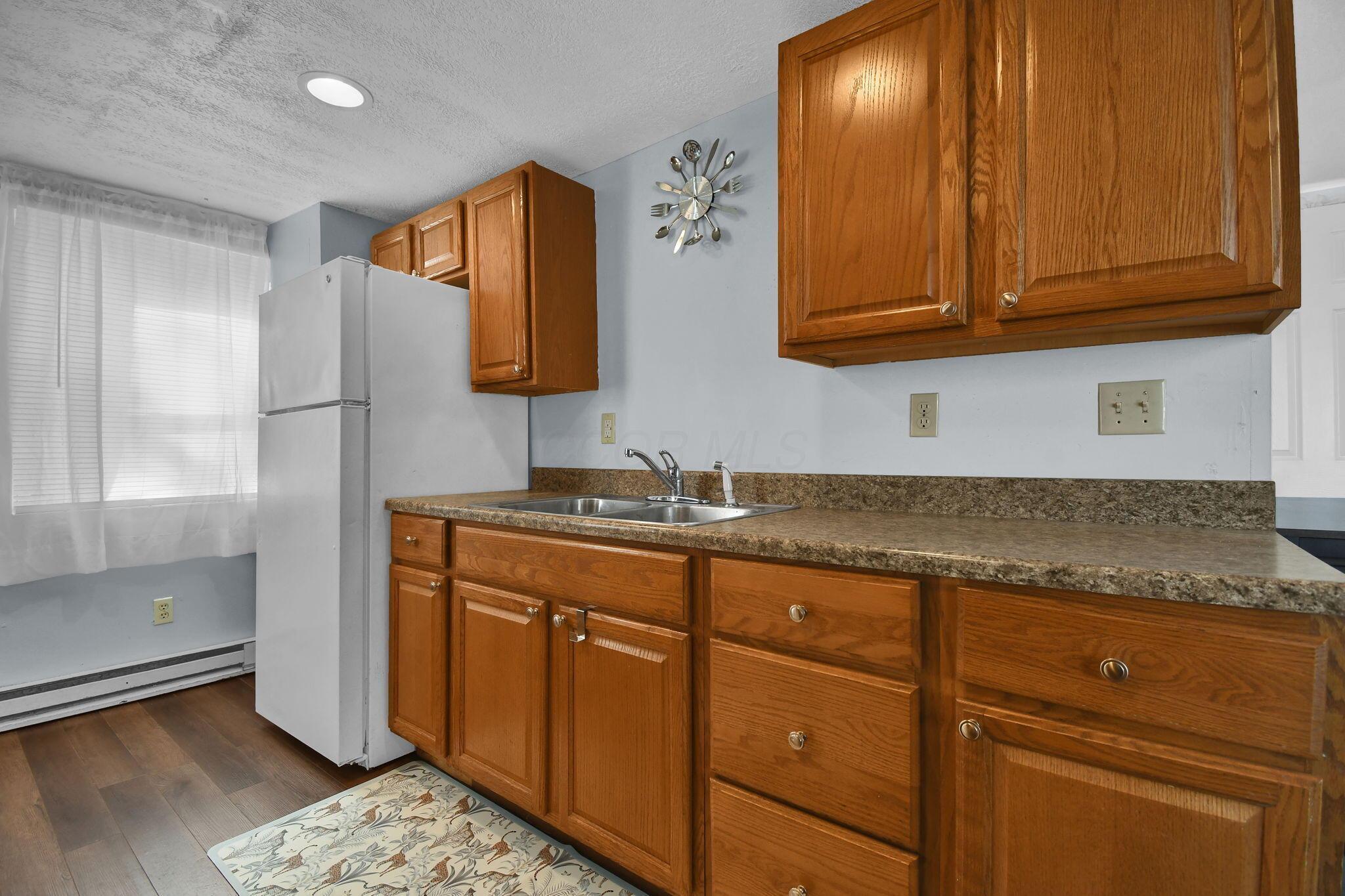 305 Madison Avenue Property Photo 26