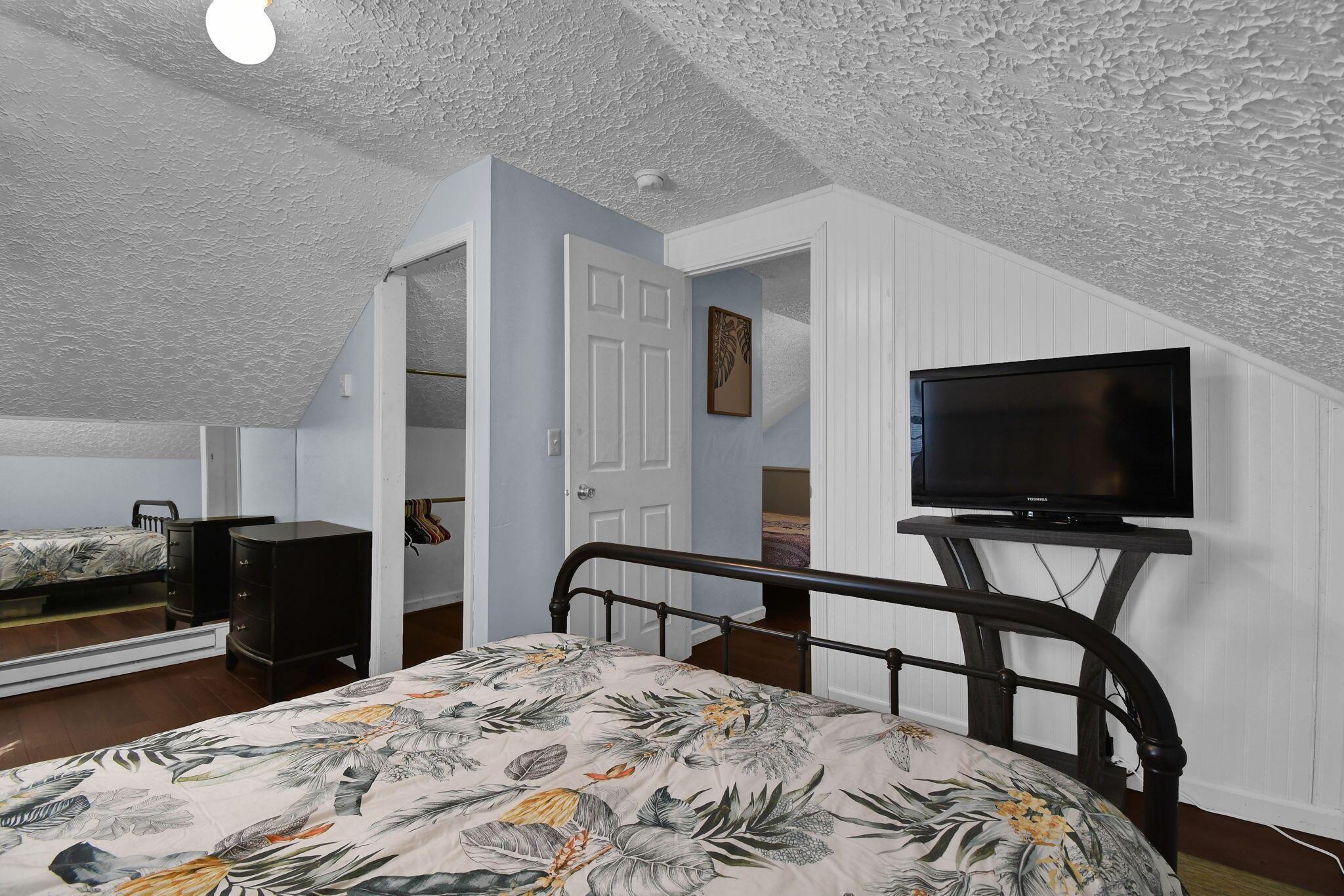 305 Madison Avenue Property Photo 35