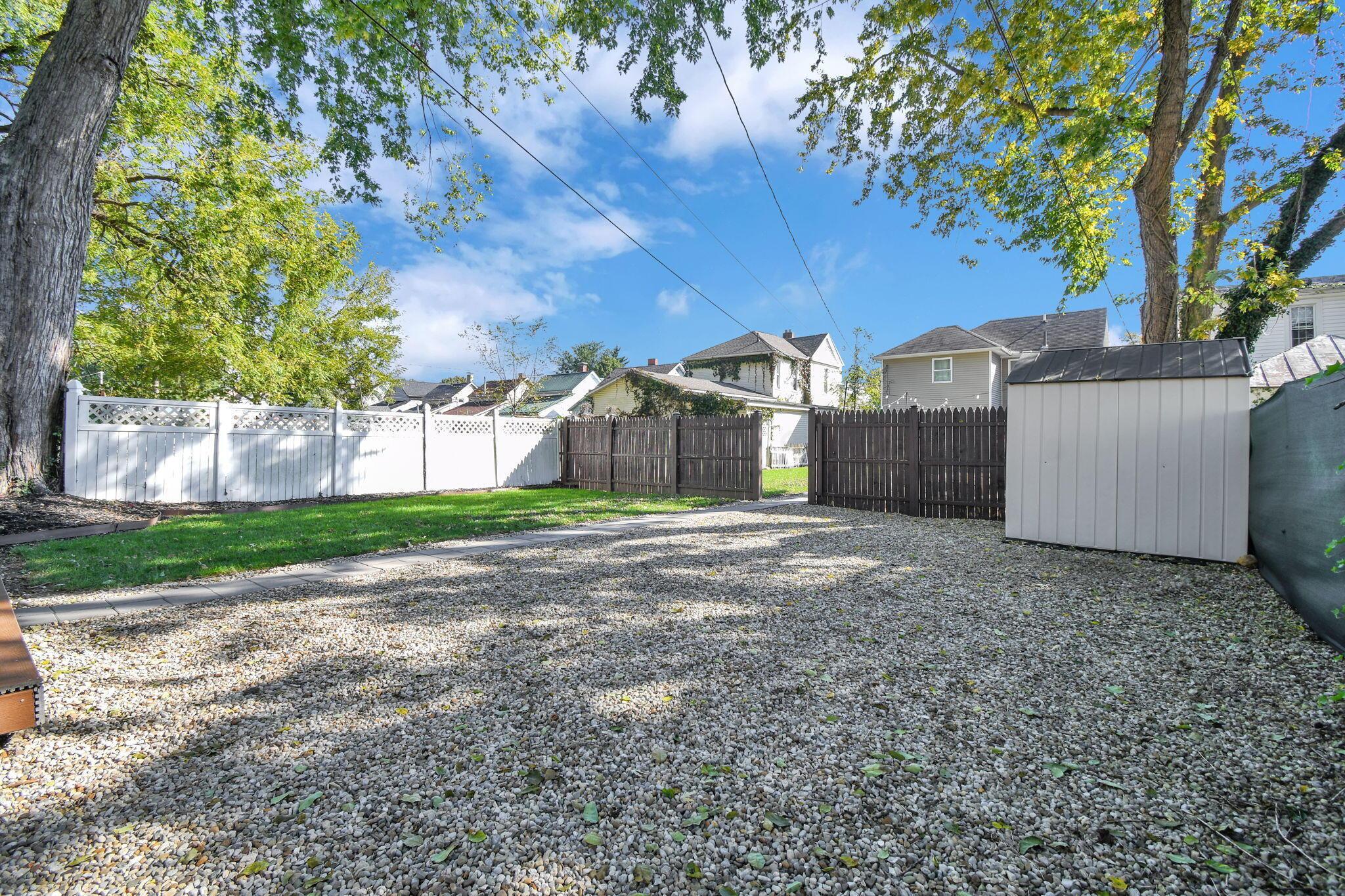 305 Madison Avenue Property Photo 42