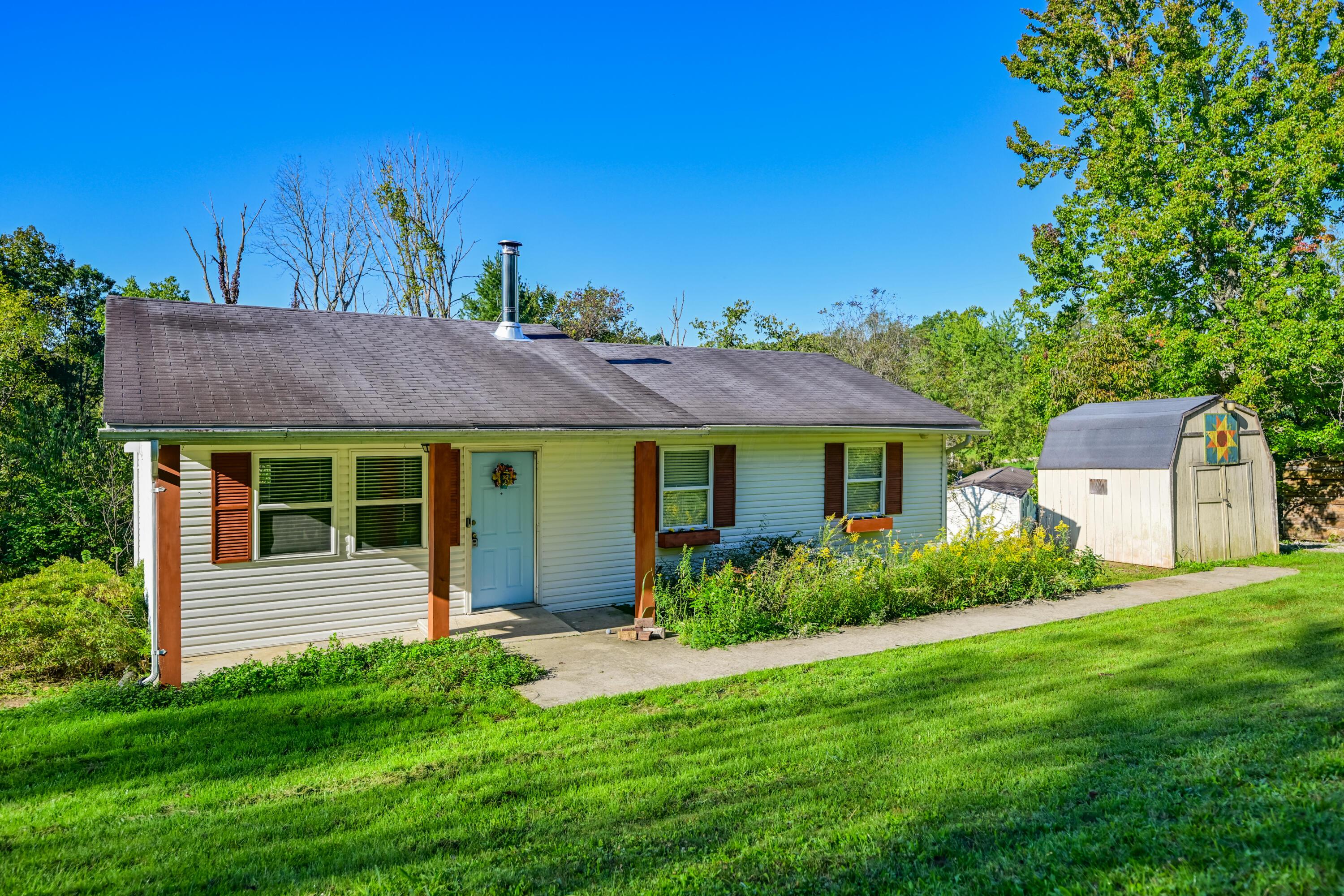 4005 Campbell Road Property Photo 4