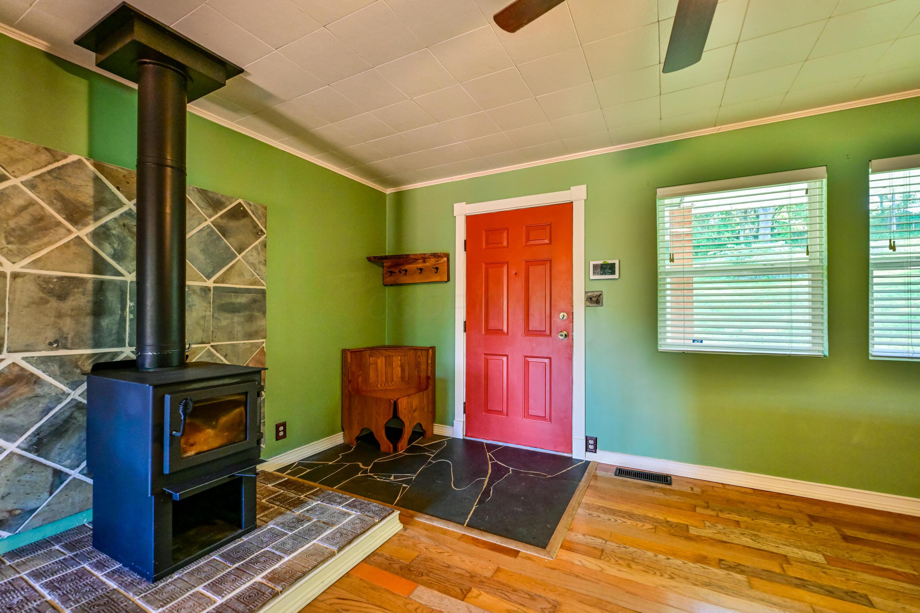 4005 Campbell Road Property Photo 11