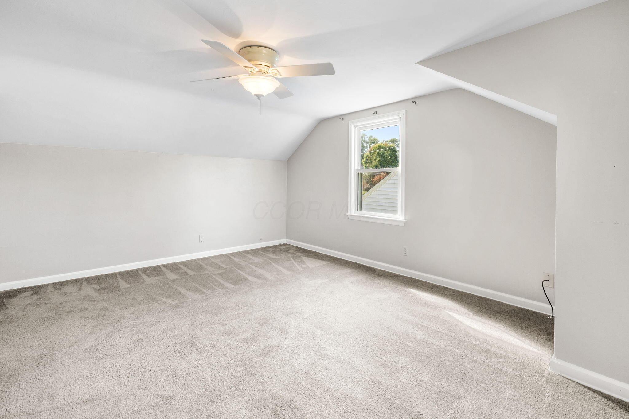 528 Midland Drive Property Photo 33