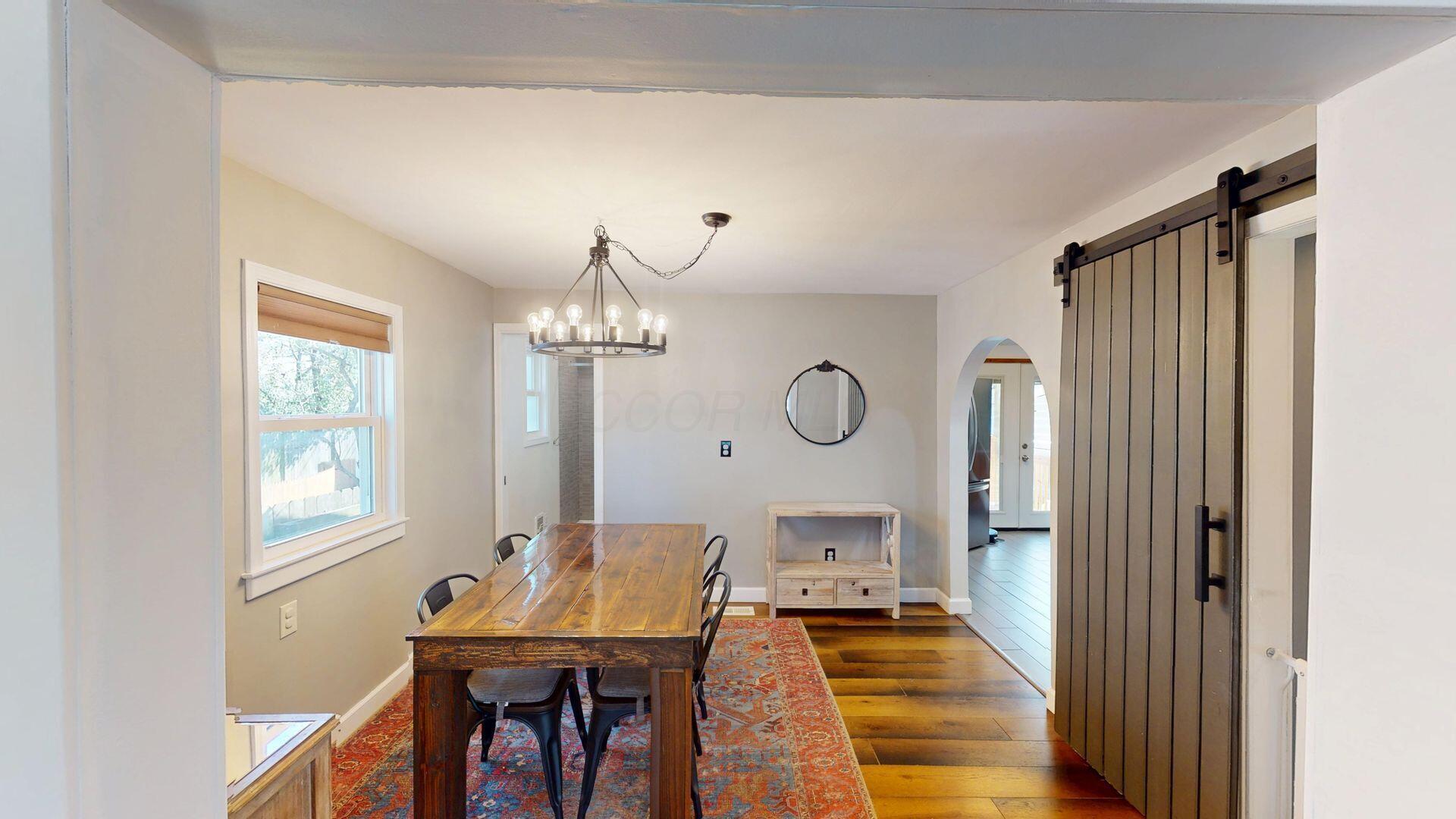 563 Melrose Avenue Property Photo 7