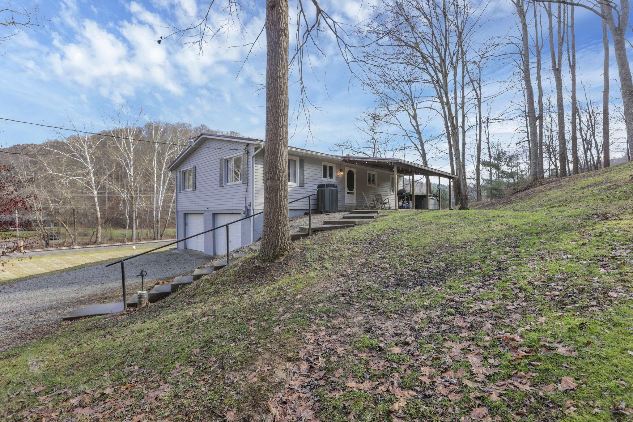 22913 Goose Creek Road Property Photo 13