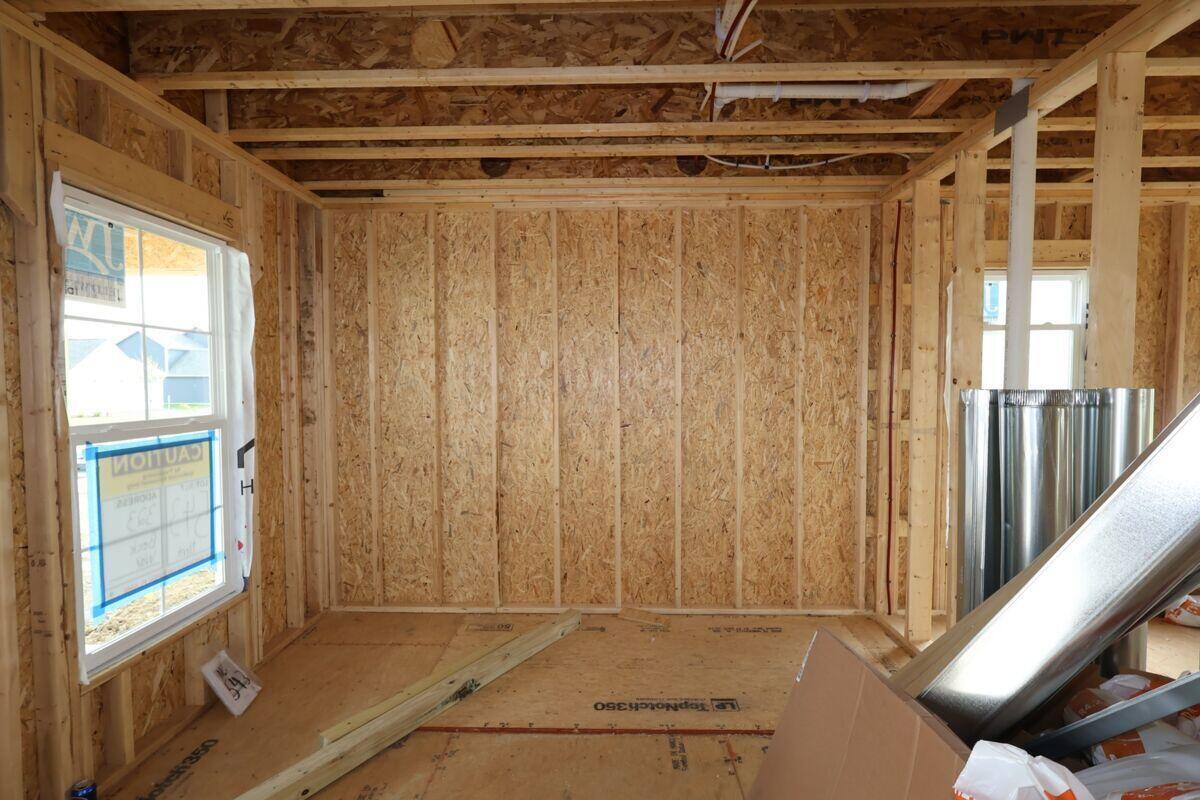 323 Beck Way Property Photo 4