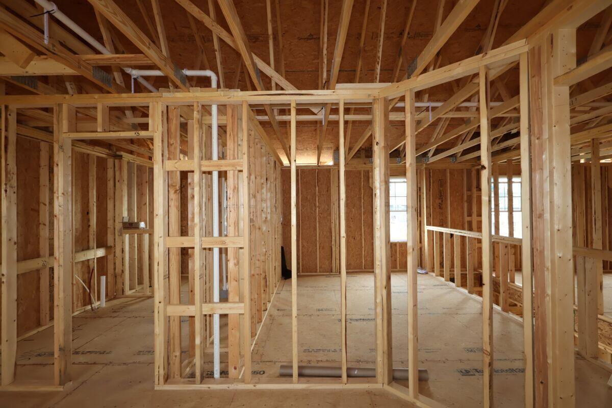 323 Beck Way Property Photo 7