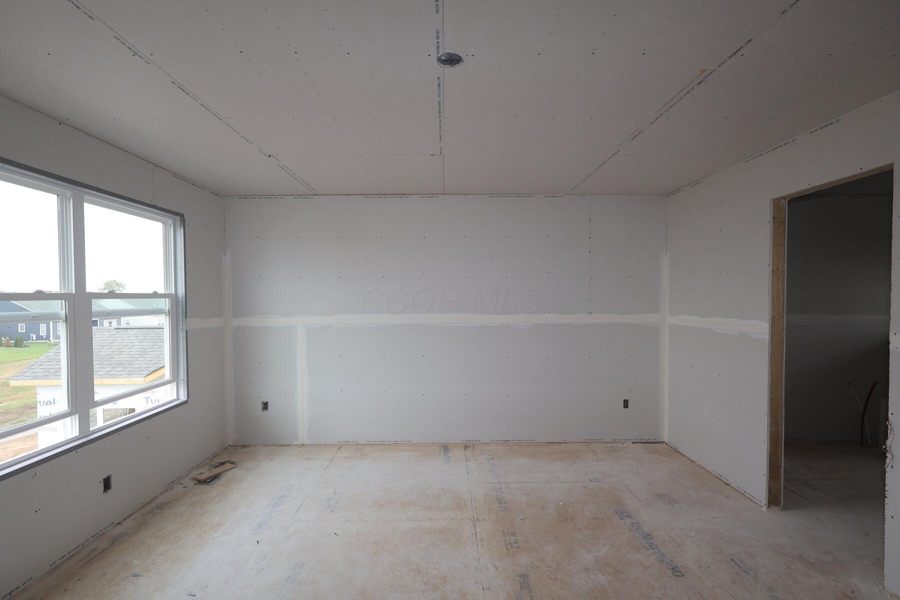 323 Beck Way Property Photo 9