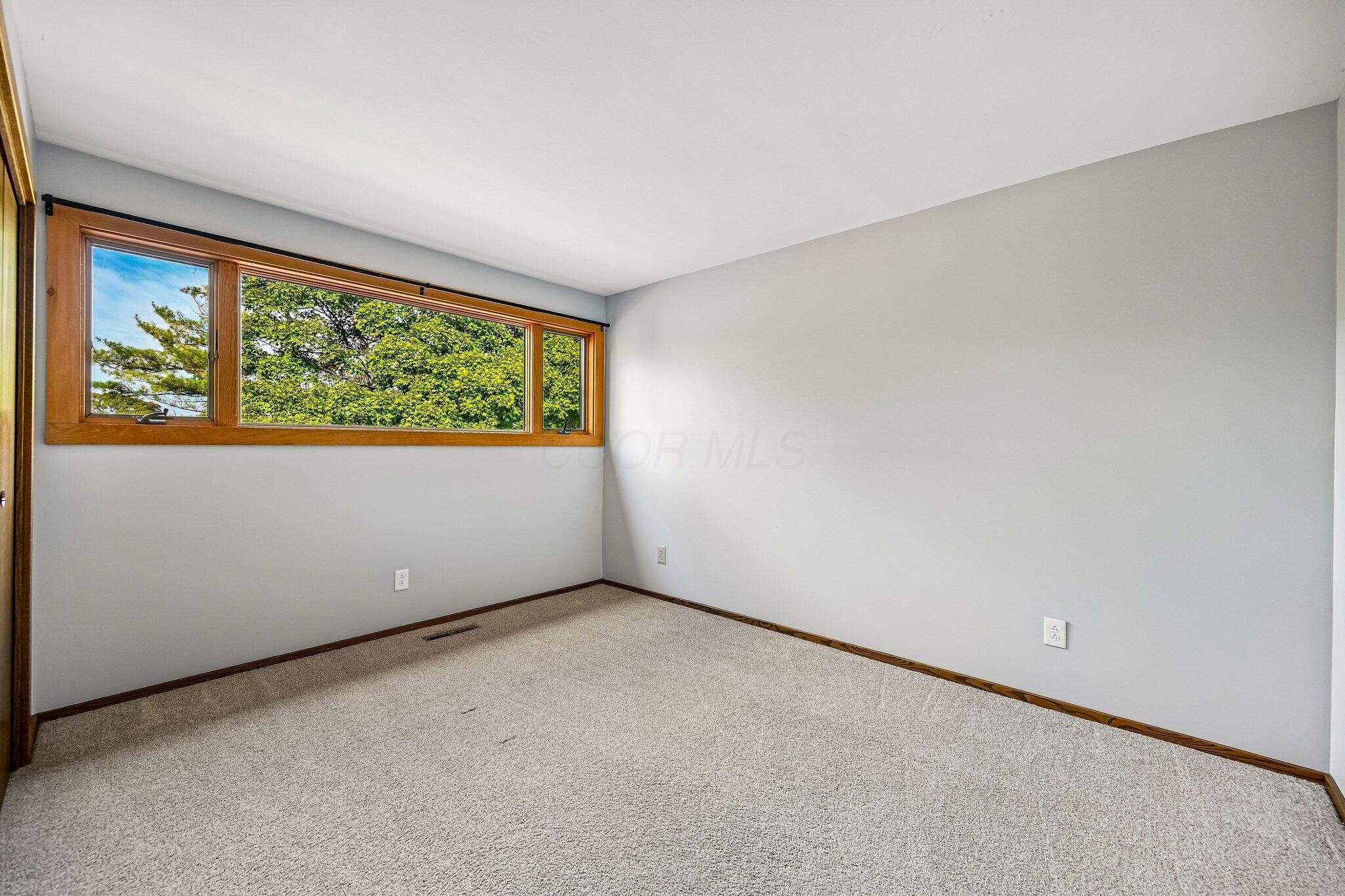 95 Glen Drive Property Photo 21