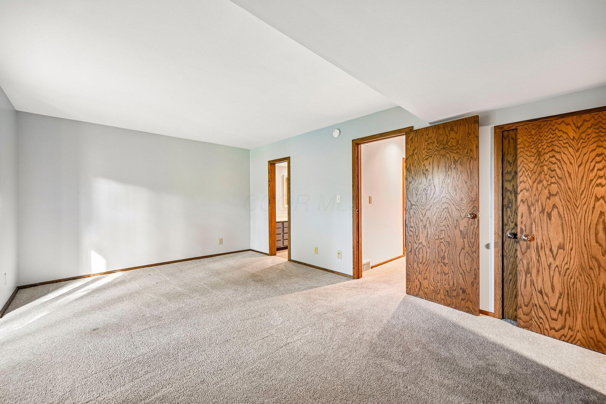 95 Glen Drive Property Photo 28