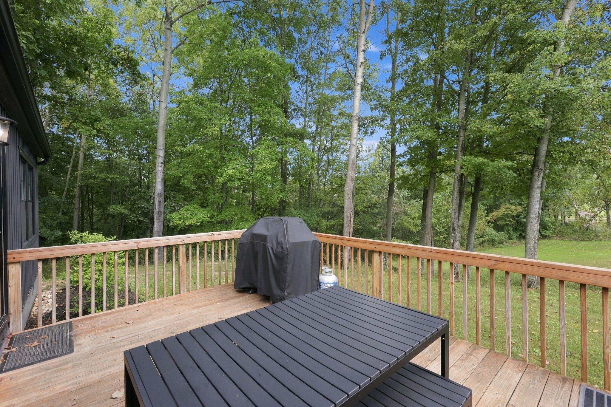 34008 W Buckingham Road Property Photo 8