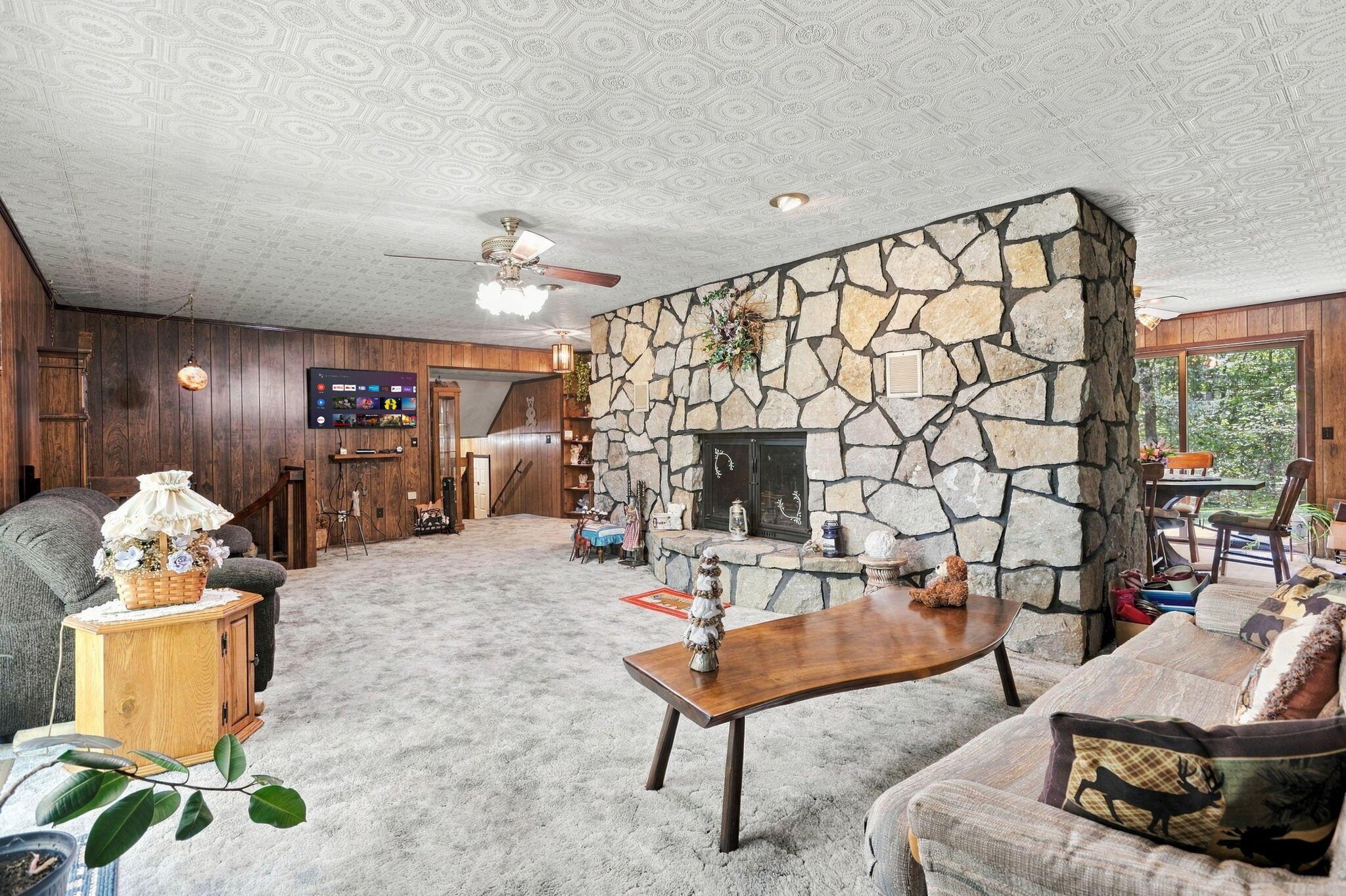 34199 Keller Road Property Photo 10