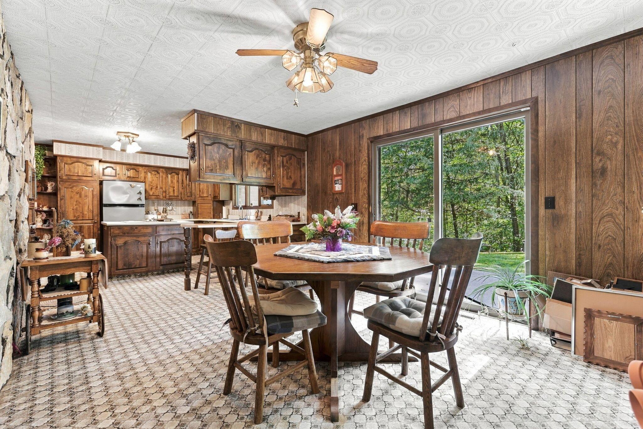 34199 Keller Road Property Photo 13