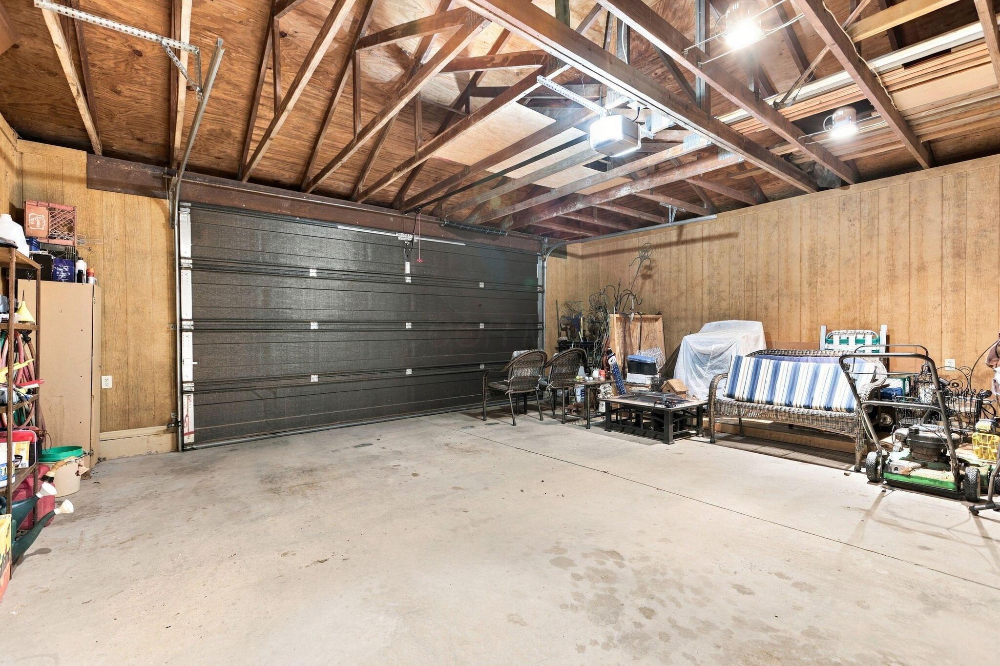 34199 Keller Road Property Photo 40