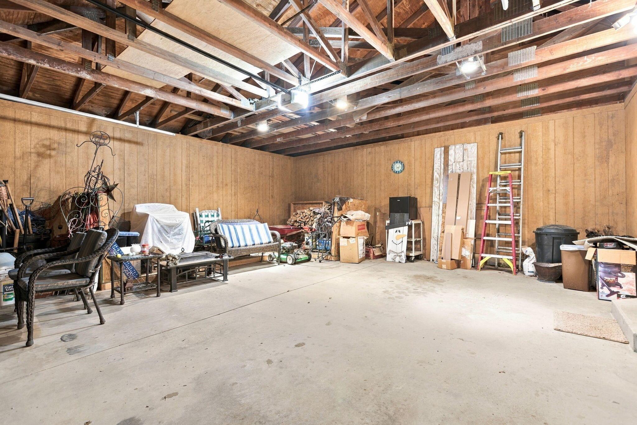 34199 Keller Road Property Photo 41