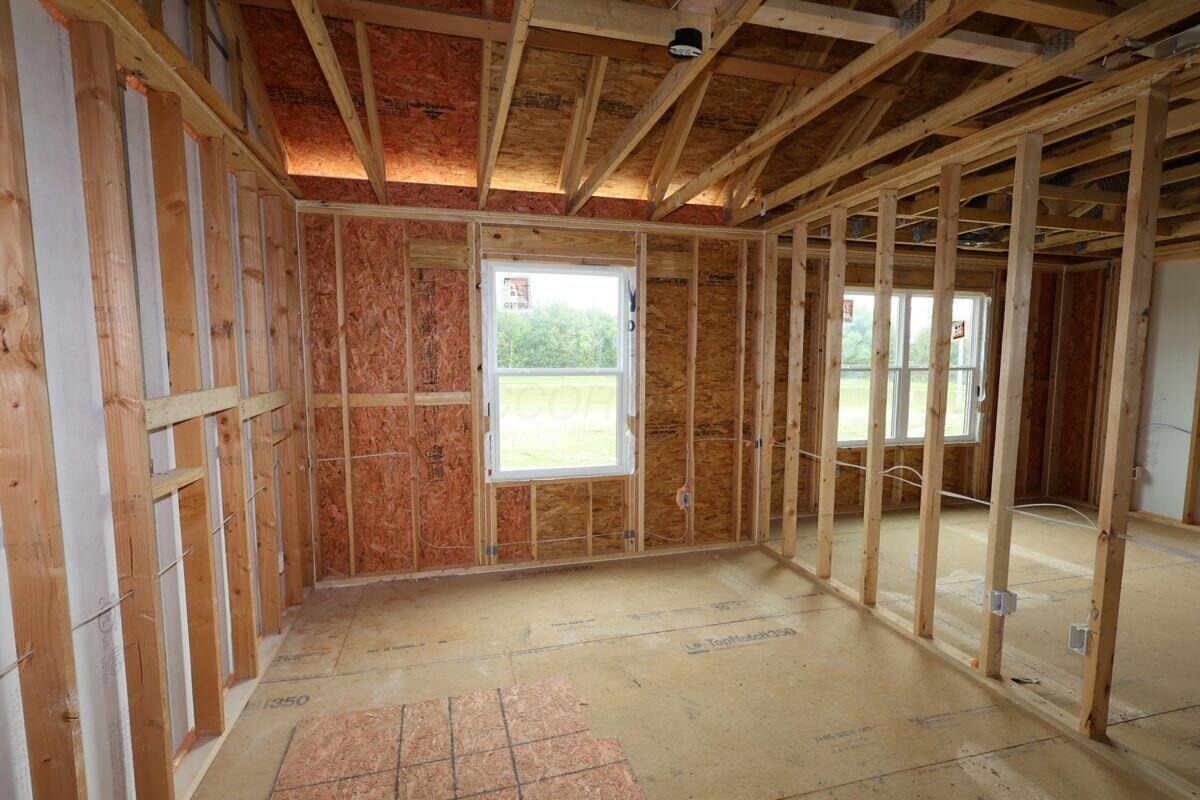 5793 Dutch Lane Property Photo 4